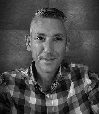 Daniel DeWitt | Authors