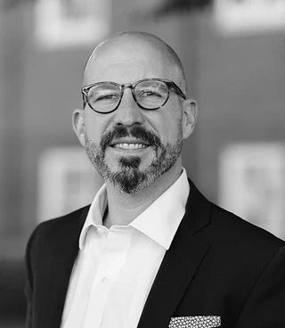 Jeremy Pierre | Authors